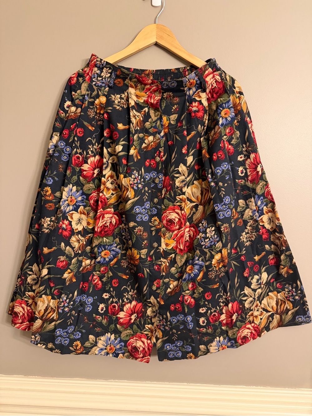 Vintage Bushwacker Floral Button Front Midi Skirt Cottagecore Pocket sz 6 Cotton